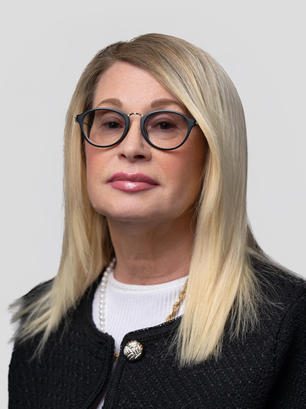 Комарова Галина  Владимировна.